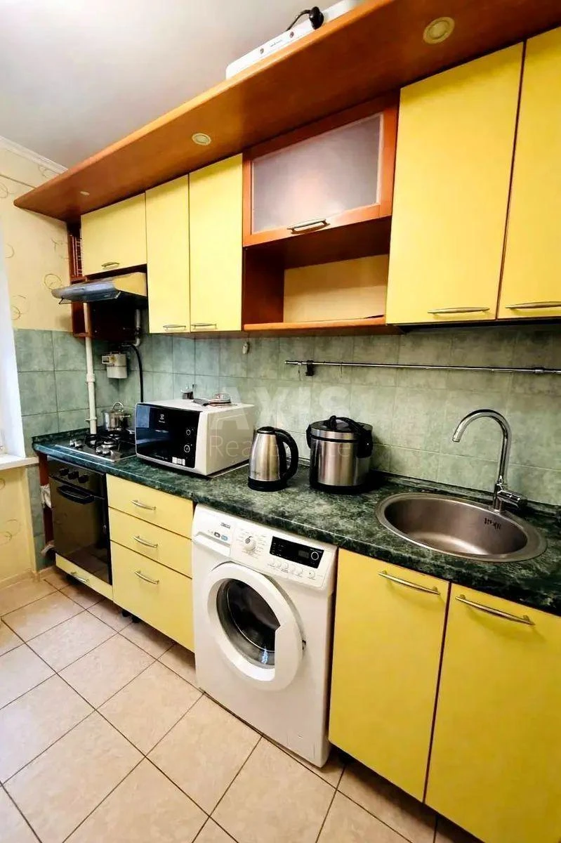 2к квартира пр-т Голосеевский 12267304