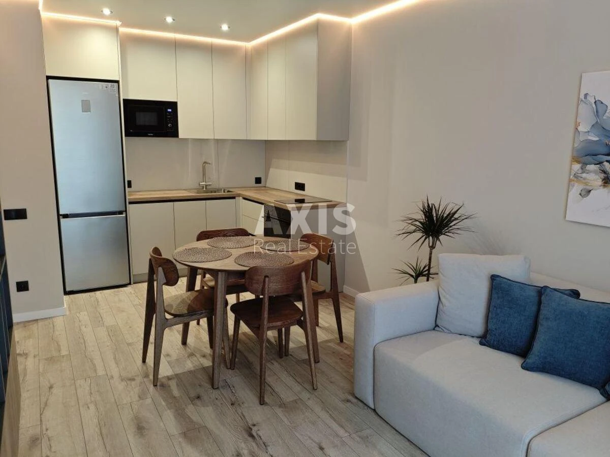 1k apartment vul. Saljutna 2Б65360