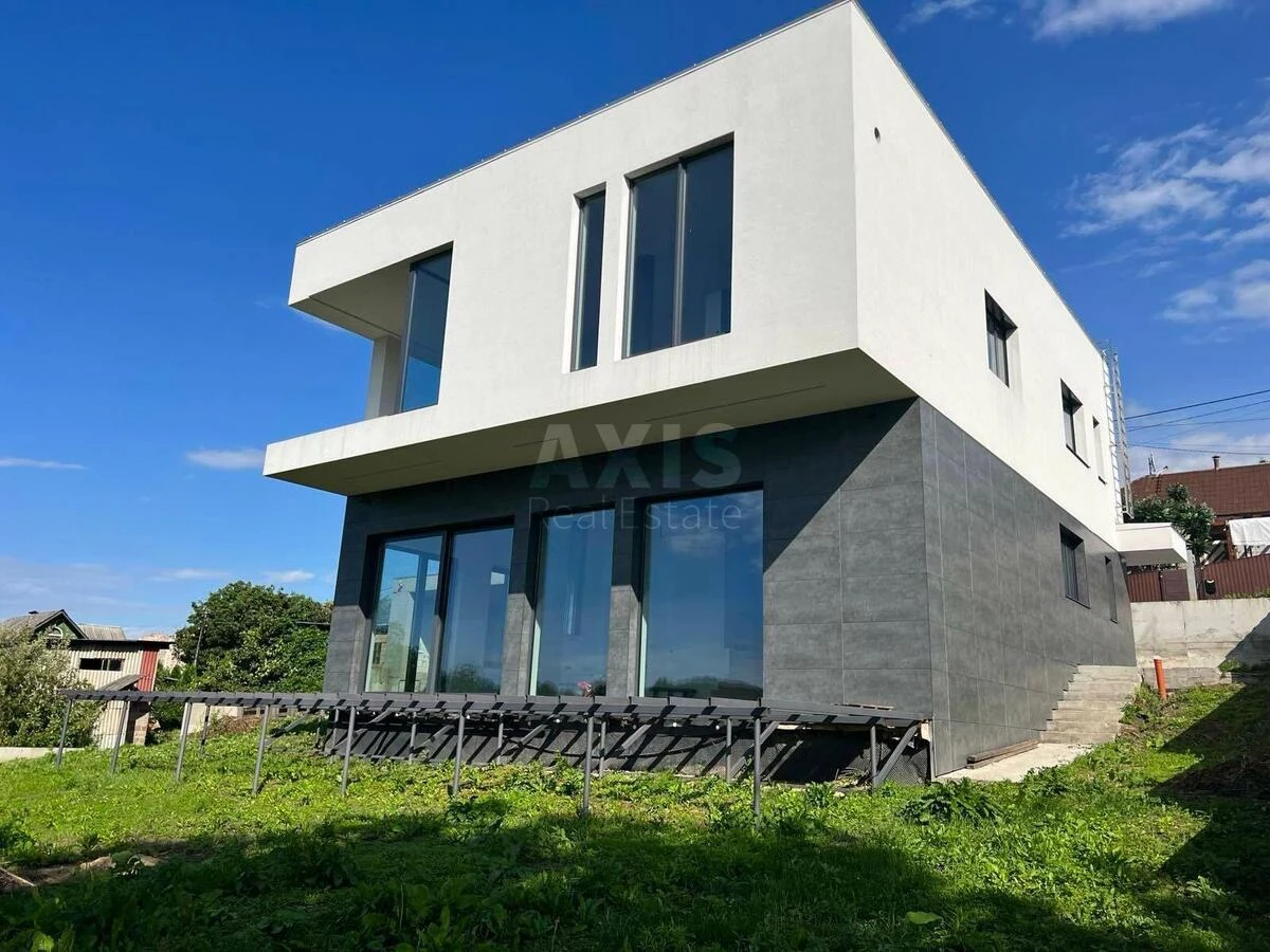 House vul. Parnykova, 350m2, Kyiv city50955