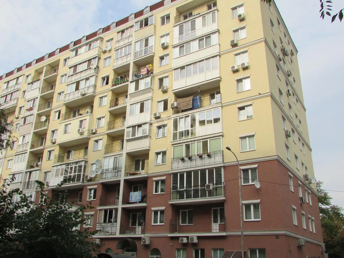 Service object vul. Parkovo-Syrec'ka 32, 237m26980215