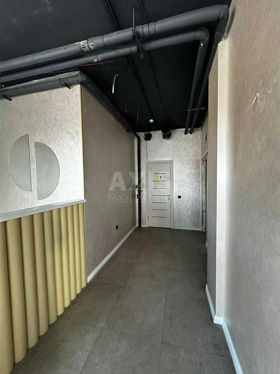 Trade object vul. Kondratjuka Jurija 5, 73m26478112