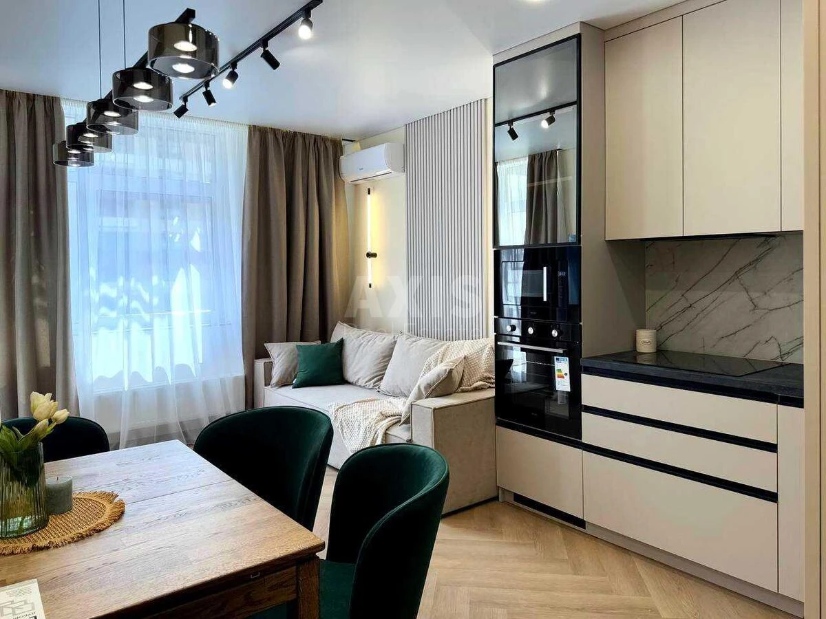 2к квартира ул. Александра Олеся 3712890