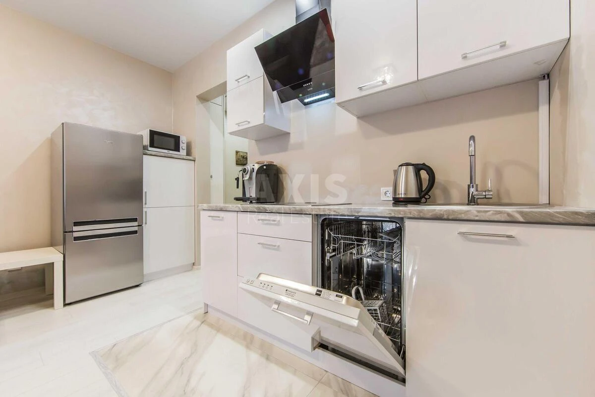 2k apartment vul. Myhajla Maksymovycha 28Д714351