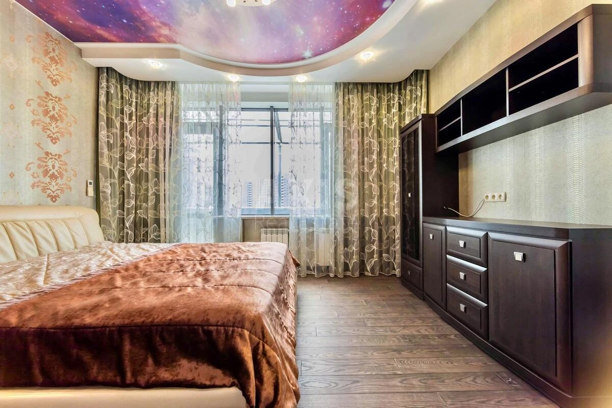 3k apartment nab. Dniprovs'ka 14703144