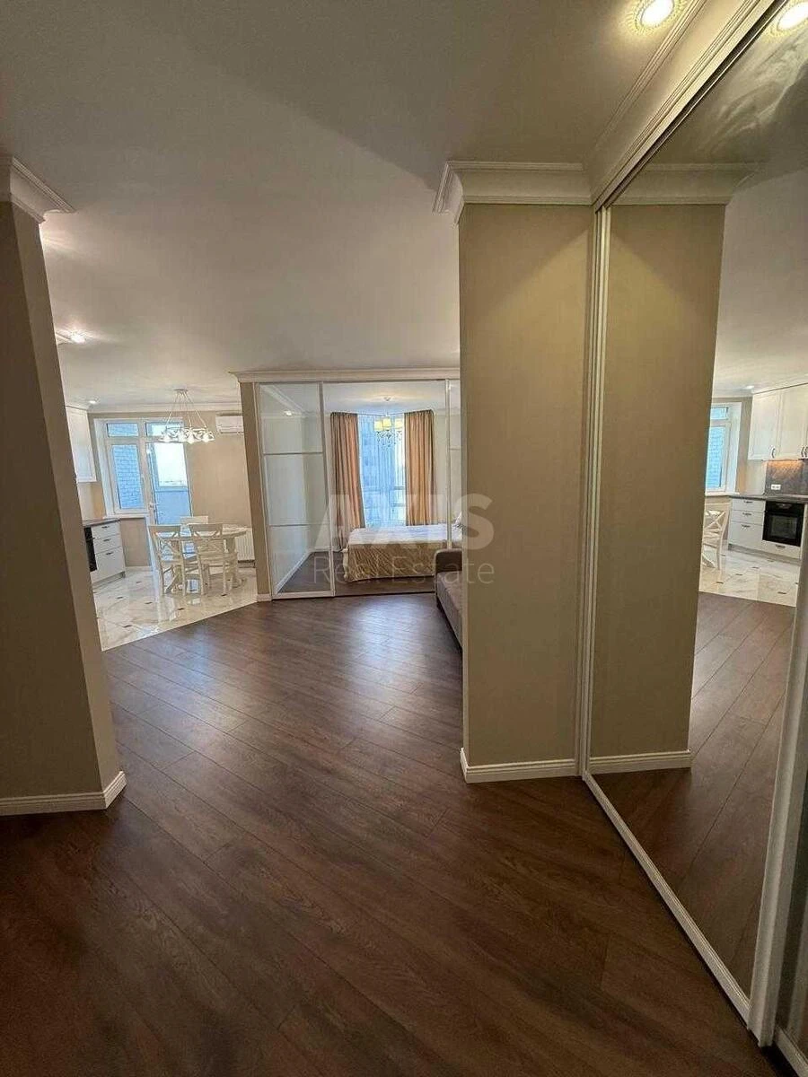 1k apartment pr-t Yevropeyskoho Soyuzu 109А718828