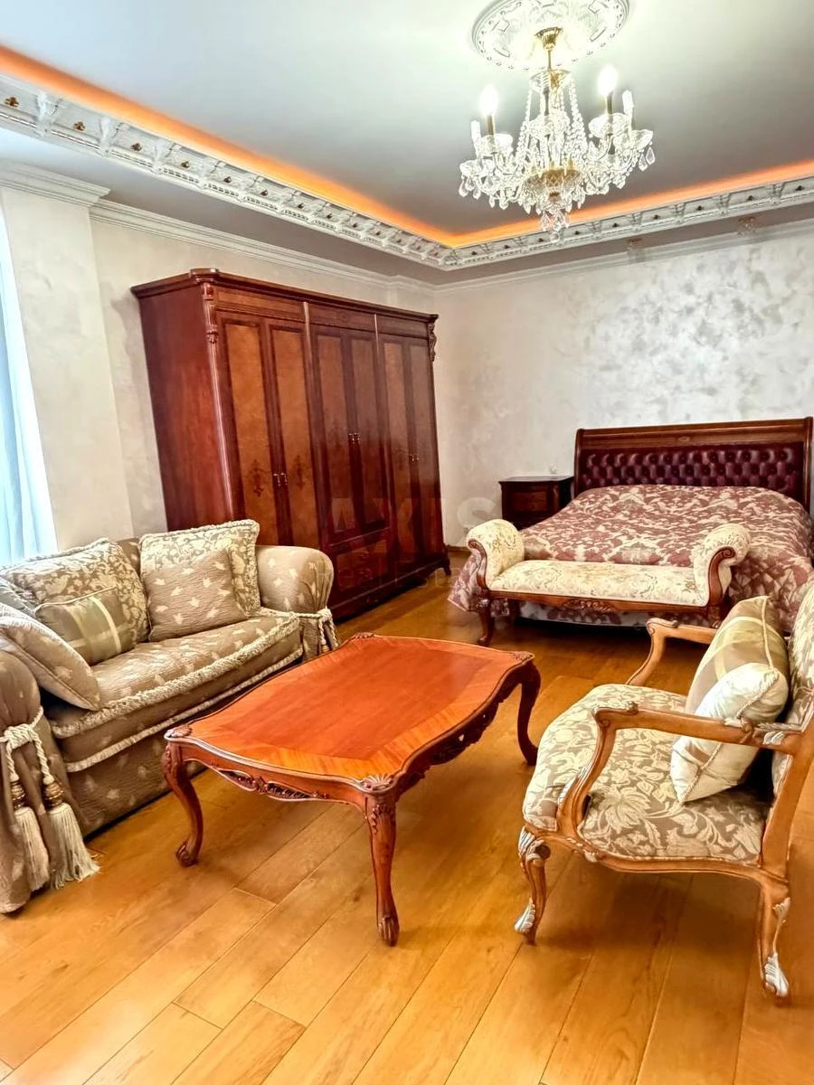 4k apartment vul. Ol'gyns'ka 67041518