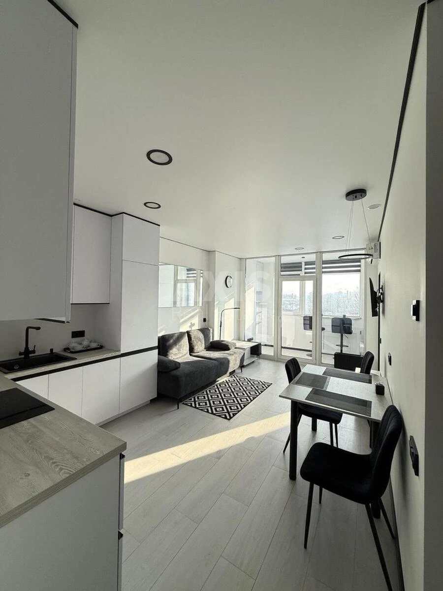 1k apartment pr-t Berestejskij 11Б657200