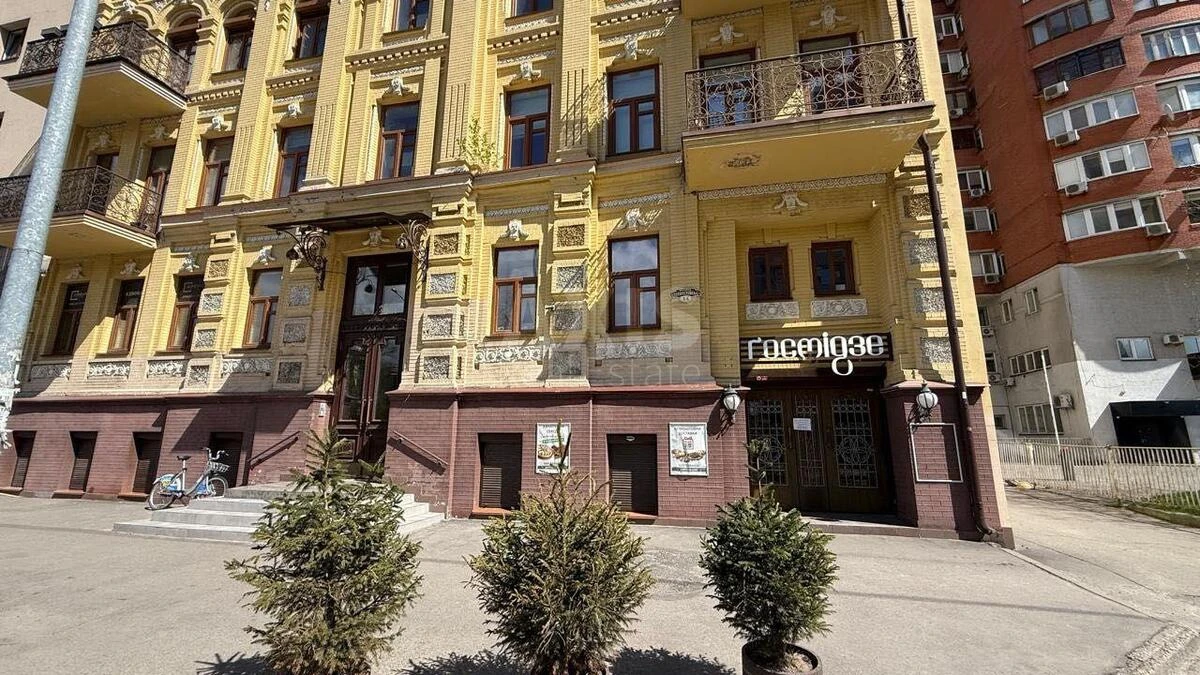 Объект торговли ул. Златоустовская 14, 200м2673110