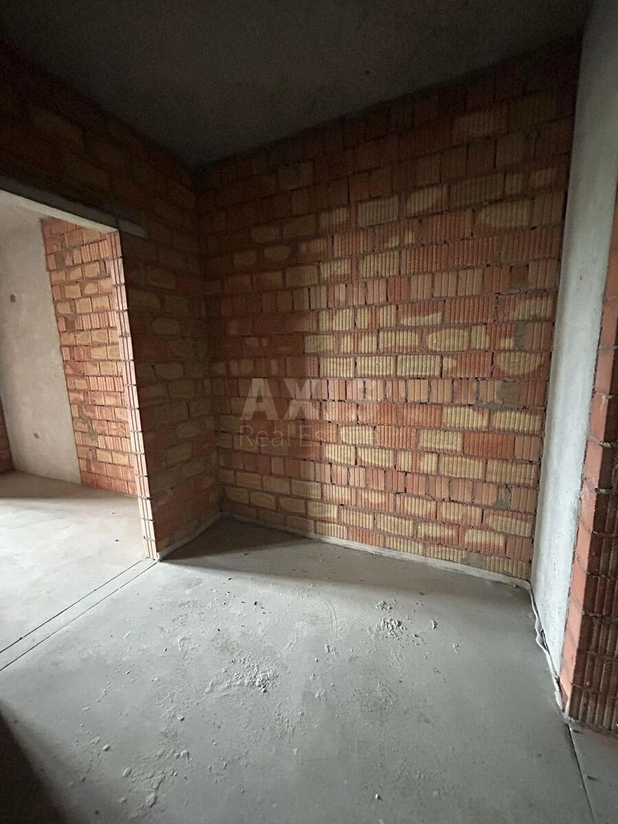 1k apartment vul. L'vivs'ka 1646576