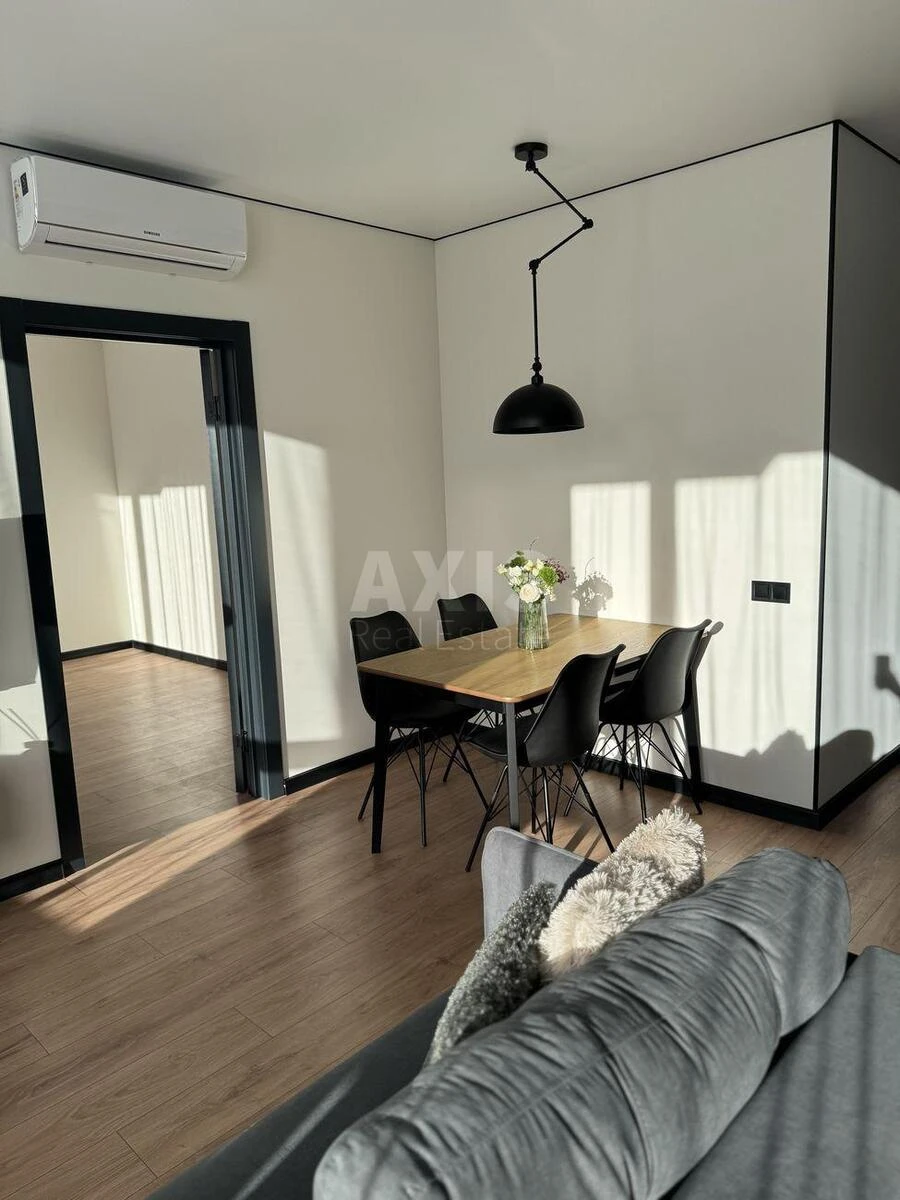 1k apartment shose Stolychne 9678561