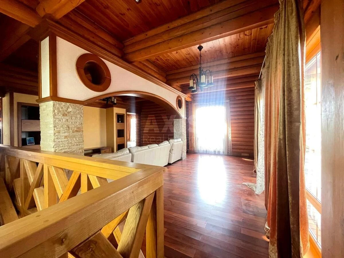 Дoм ул. Виноградная, 1200м2, город Киев6940210