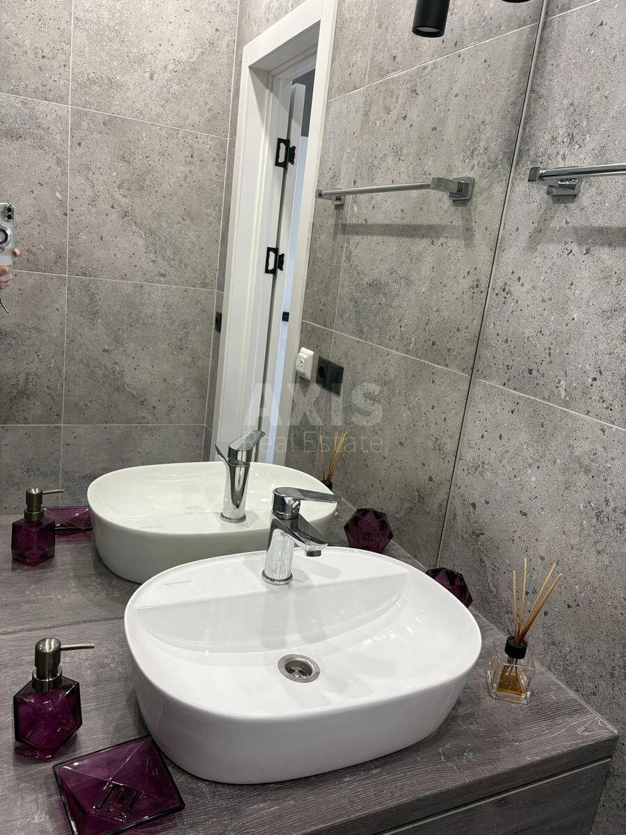 1k apartment vul. Zarichna 4, корп. 1626066