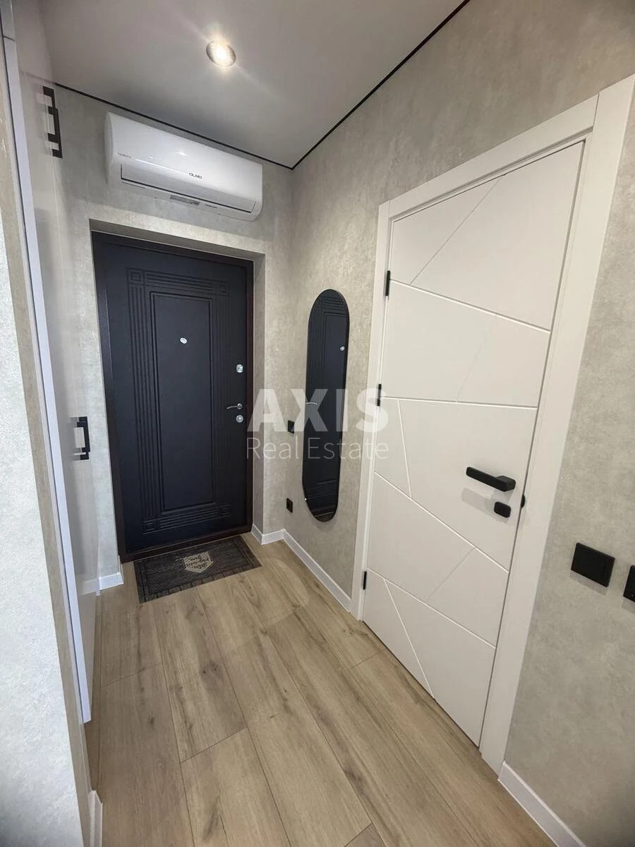 1k apartment vul. Rodyny Kristeriv 14693626