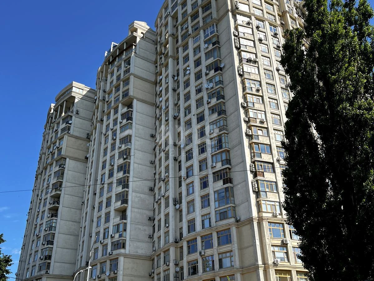 1k apartment vul. Parkovo-Syrec'ka 4В7136919