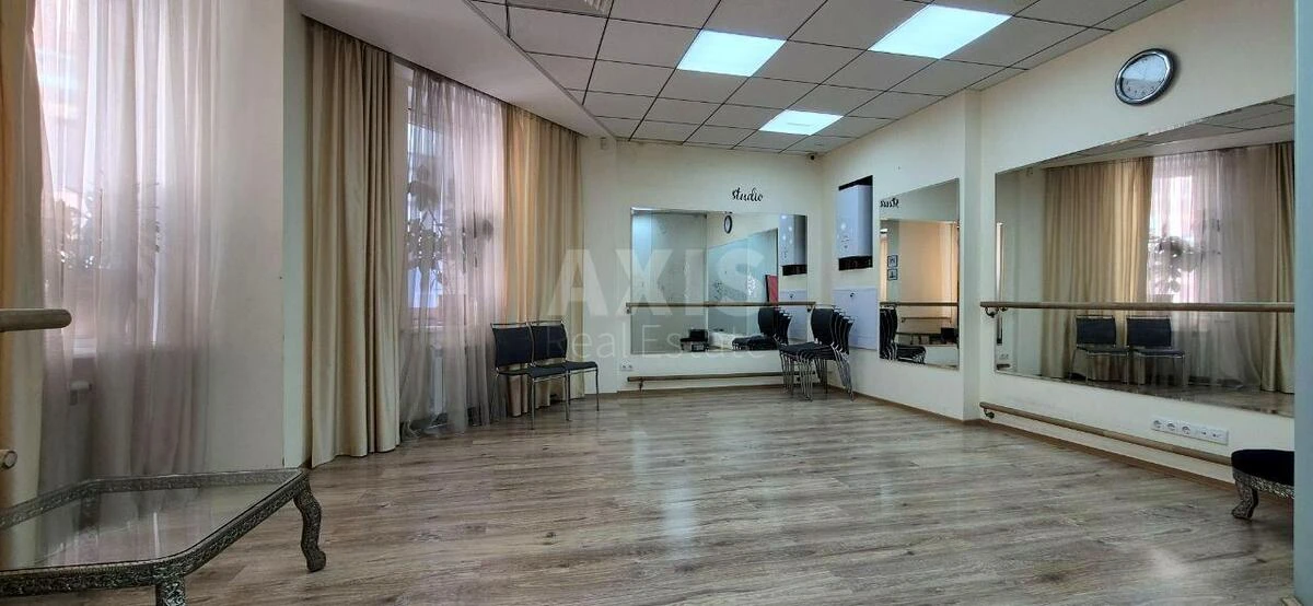 Office bul. Lesi Ukrai'nky 7Б, 200m2666599