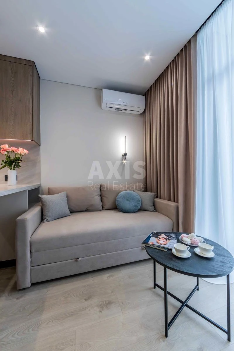 1k apartment vul. Brativ Shemetiv 10/8665129