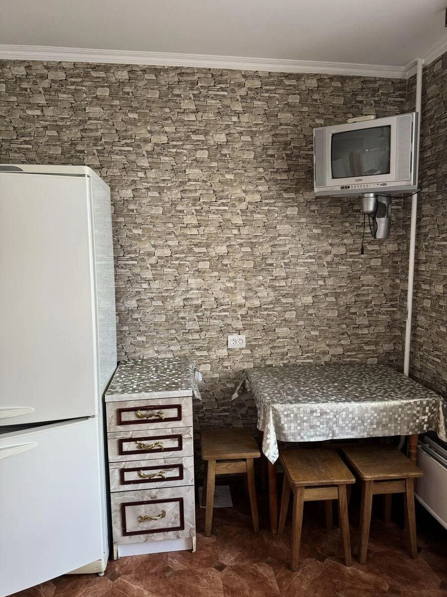 2k apartment vul. Kashtanova 4697550