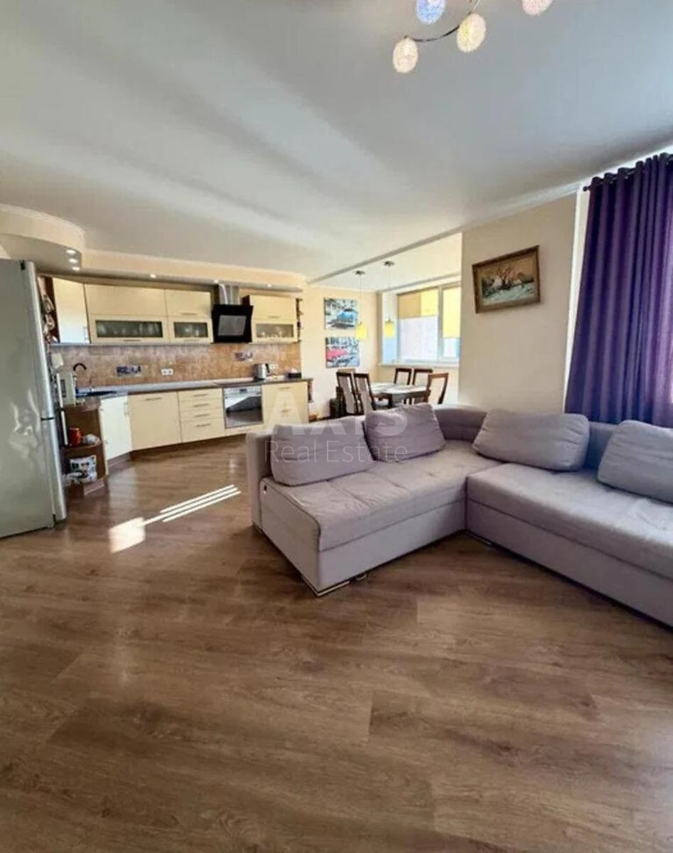 3k apartment vul. Smiljans'ka 15702131