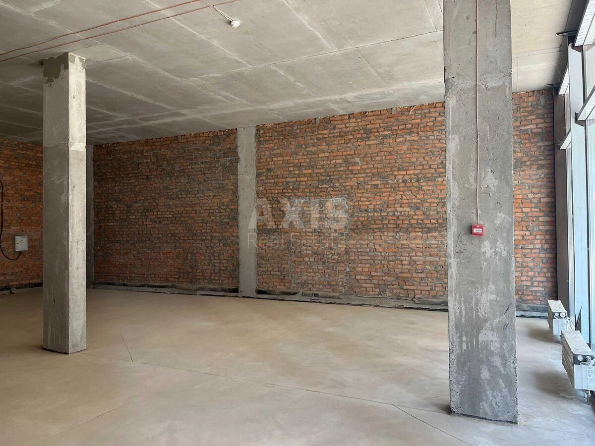 Trade object vul. Oleksandra Olesja 8, 116m2652056