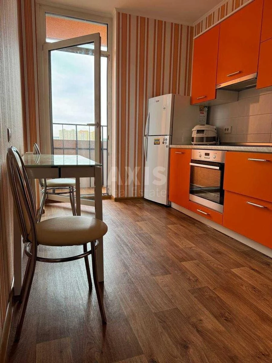 1k apartment vul. Bogatyrs'ka 6А652882