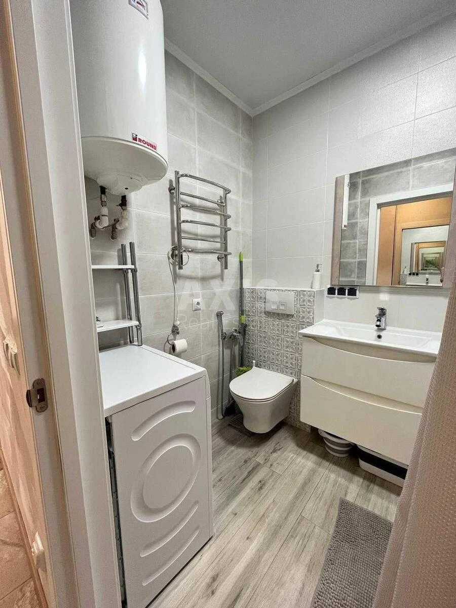 1k apartment vul. Saljutna 2Б7184612