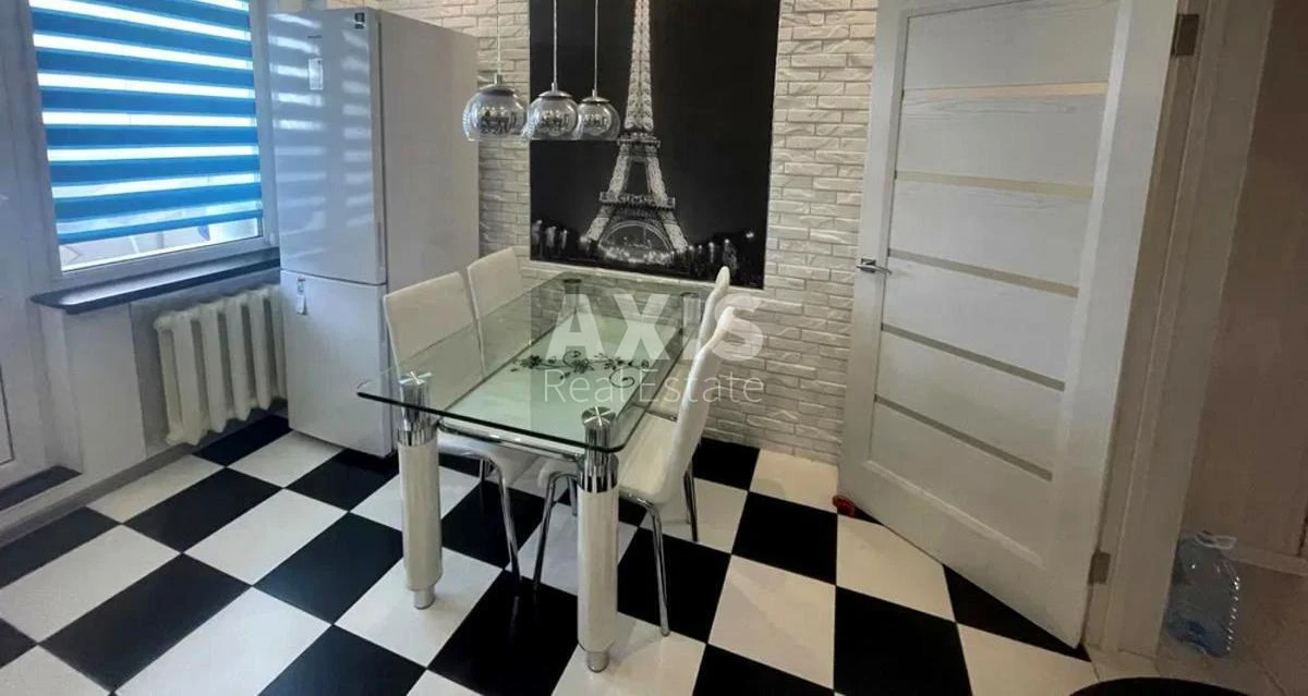 3k apartment vul. Urlivs'ka 38638810