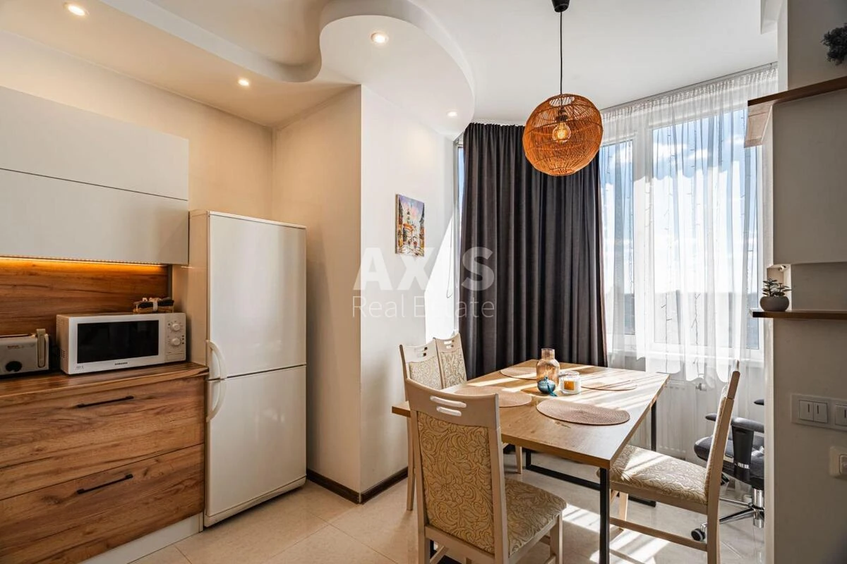 1k apartment vul. Dragomanova 6/1574130