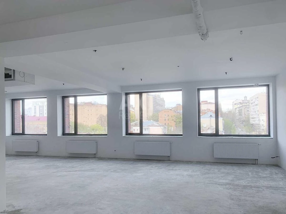 Office vul. Saksagans'kogo 53/80, 267m26567312