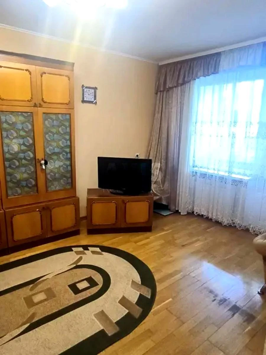 2k apartment vul. Pantelejmona Kulіsha 3639911