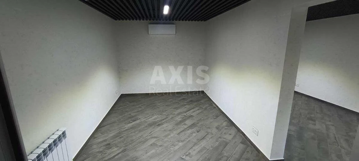 Trade object vul. Gajdaj Zoi' 12/10, 35m2674278