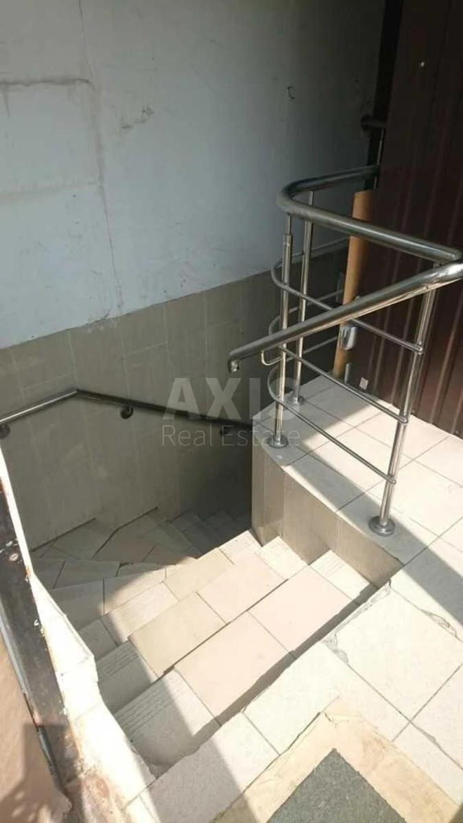 Trade object vul. Kyrylivs'ka 126/2, 385m2646500