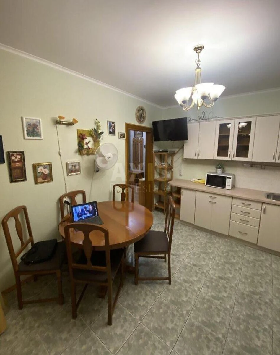 3к квартира ул. Ахматовой Анны 43641561