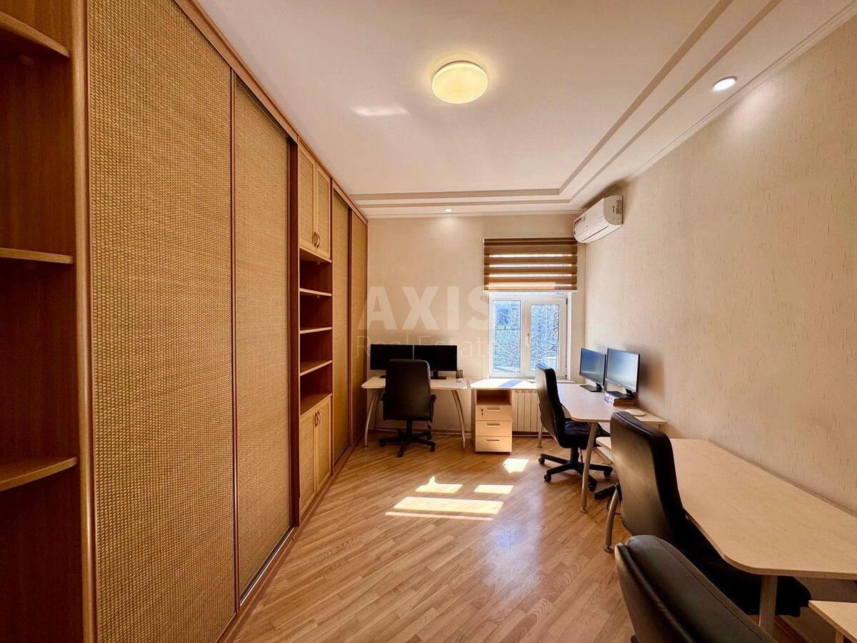 6k apartment vul. Tr'ohsvjatytel's'ka 135770515