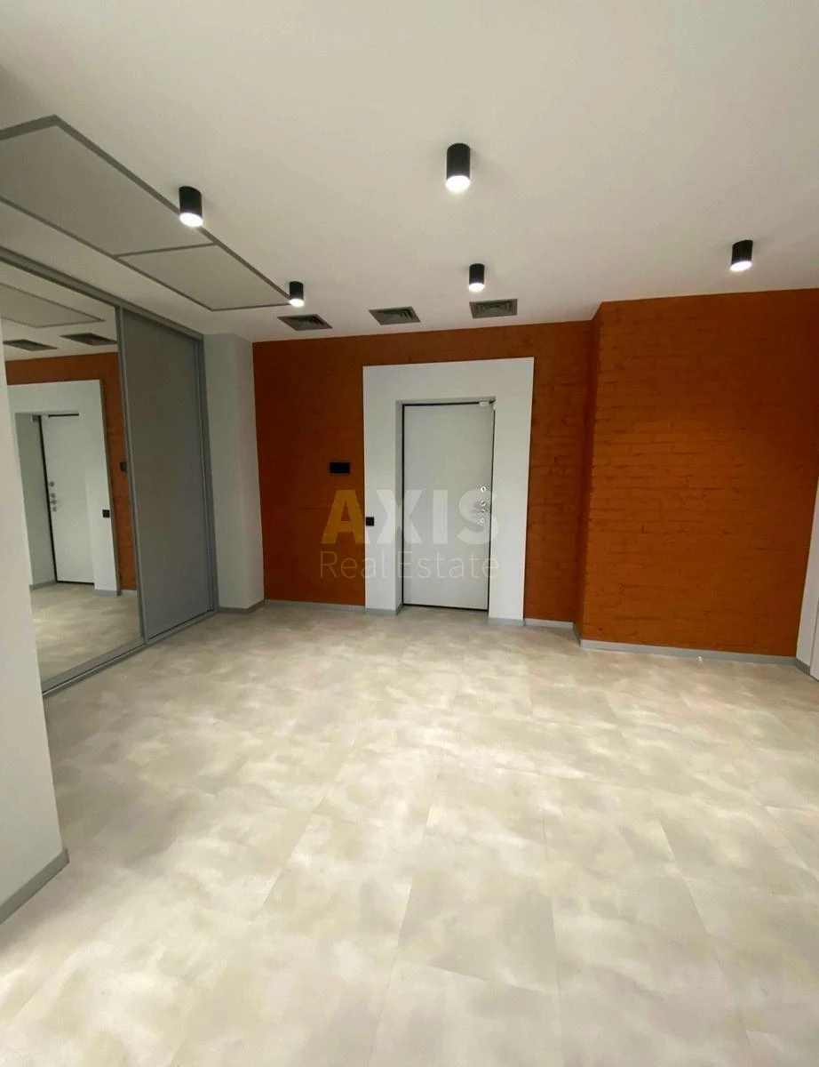 Office vul. Andriya Verkhohlyada 14А, 125m2668707