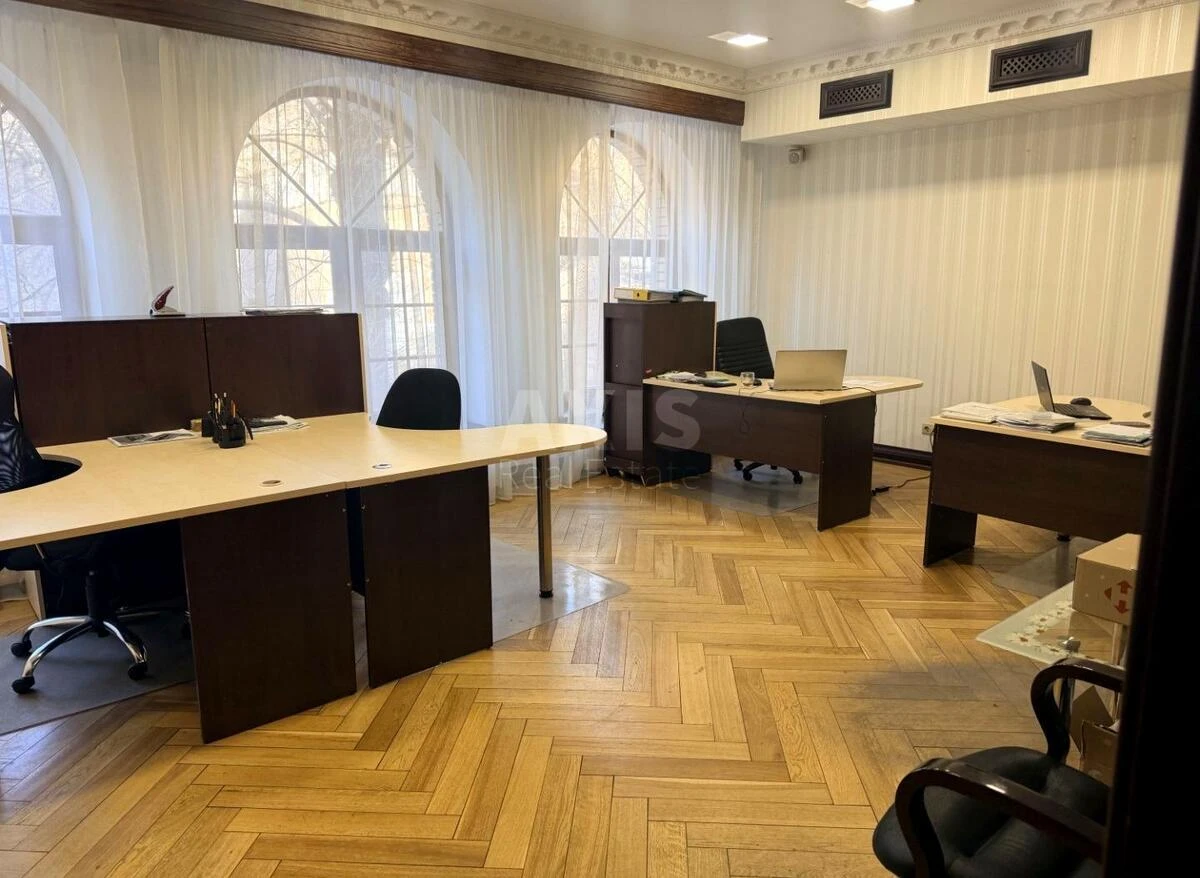 Офис ул. Жилянская 72, 130м2668873