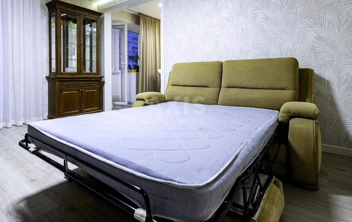 3к квартира пр-т Владимира Ивасюка 20Б633076