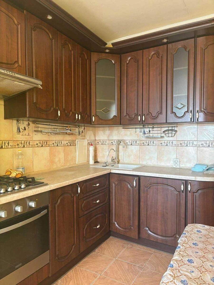 2к квартира ул. Хмельницкая 10654790