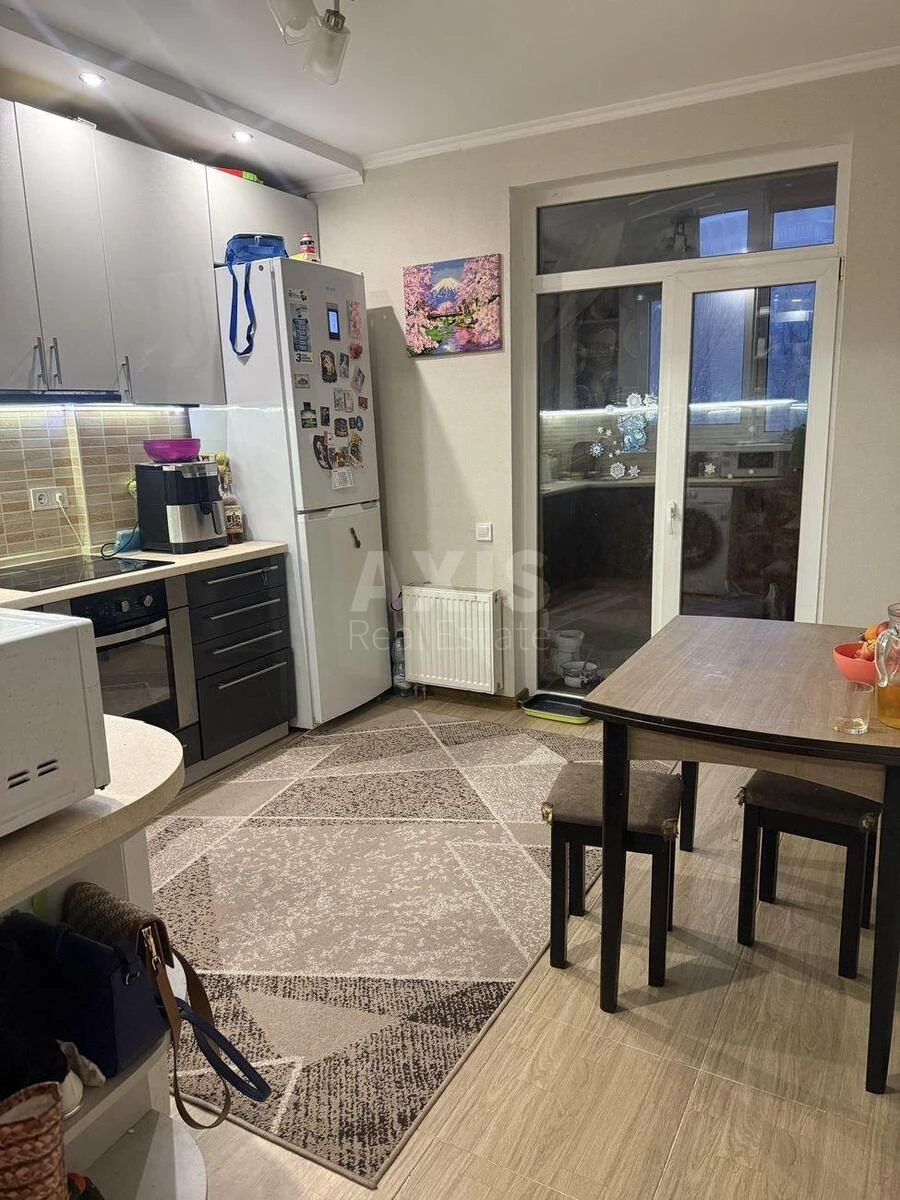 2к квартира ул. Ракетная 24642650