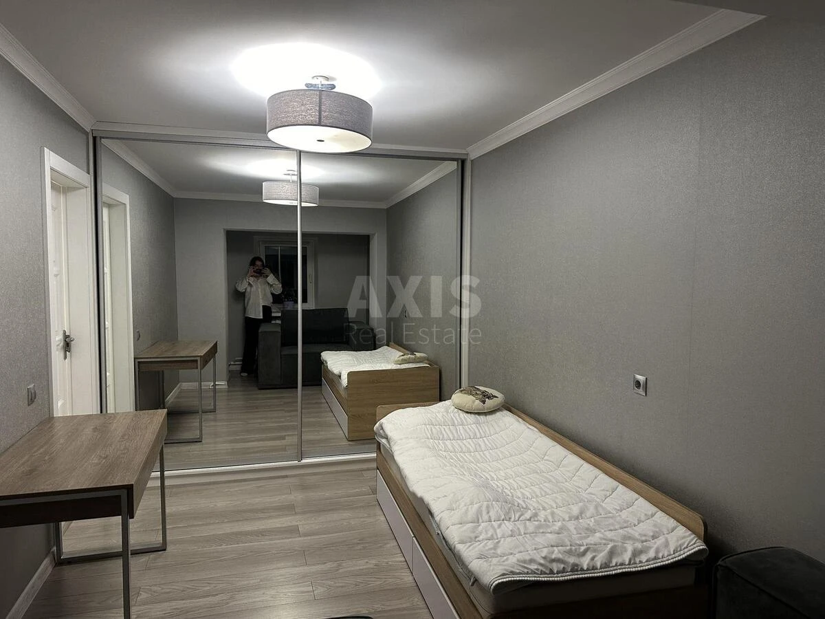 3к квартира ул. Ахматовой Анны 5637135