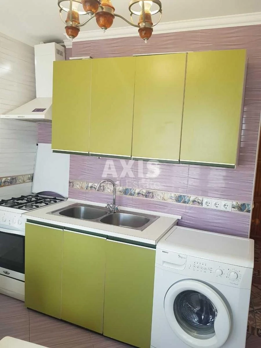 1к квартира ул. Ивана Мыколайчука 539461