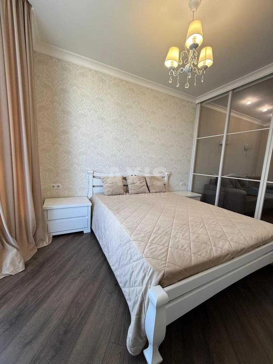 1к квартира пр-т Европейского Союза 109А7188210