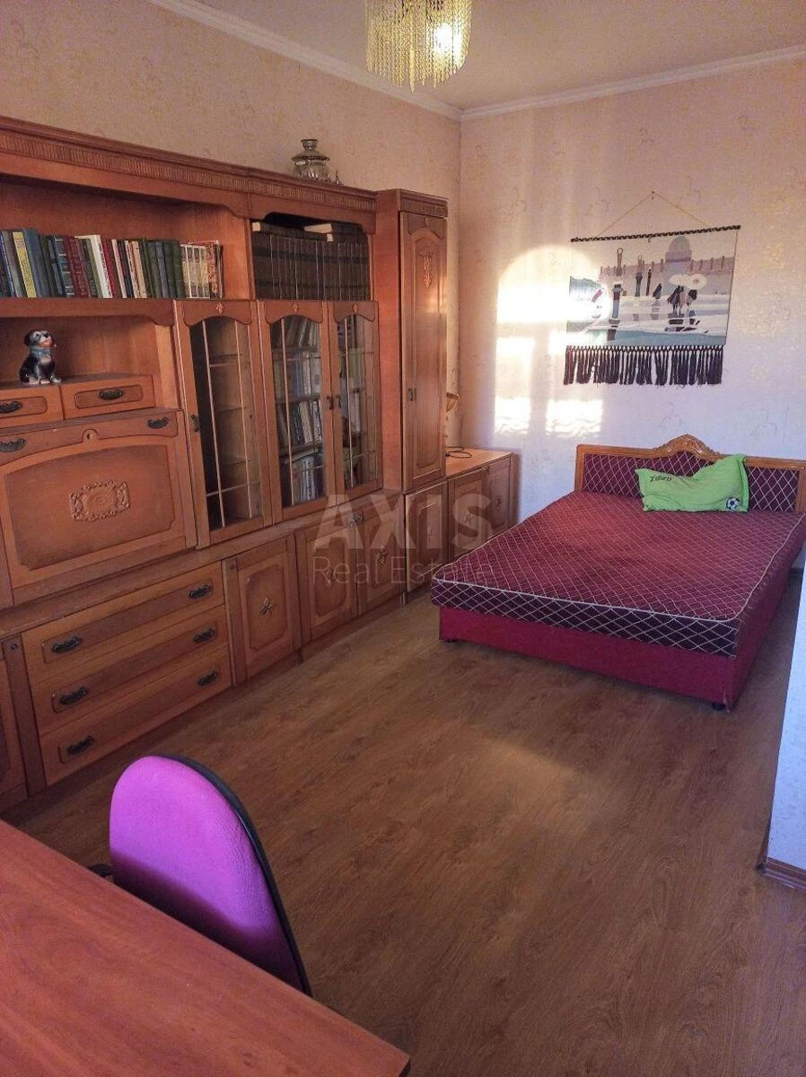 House vul. Sadova 208-a, 300m2, Kyiv city553735