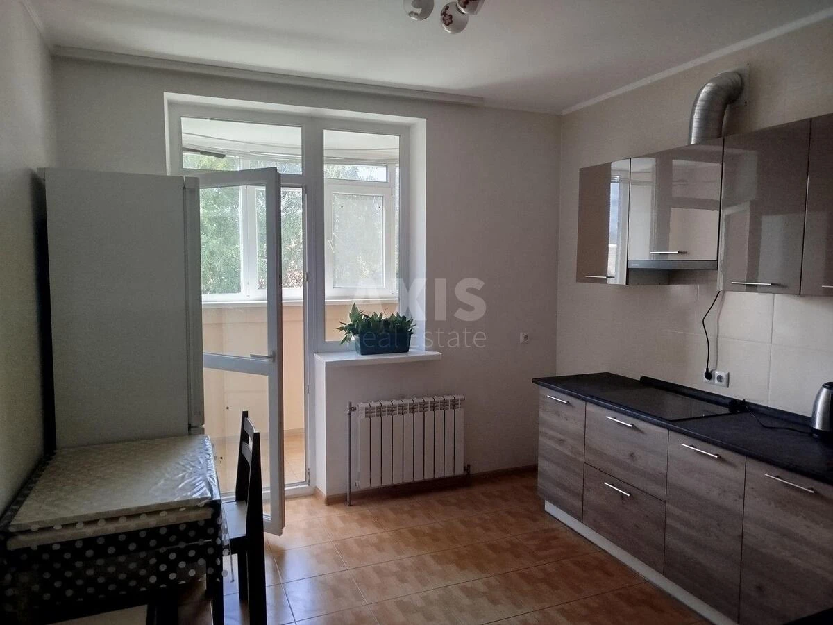 1k apartment pr-t Berestejskij 90/1643680