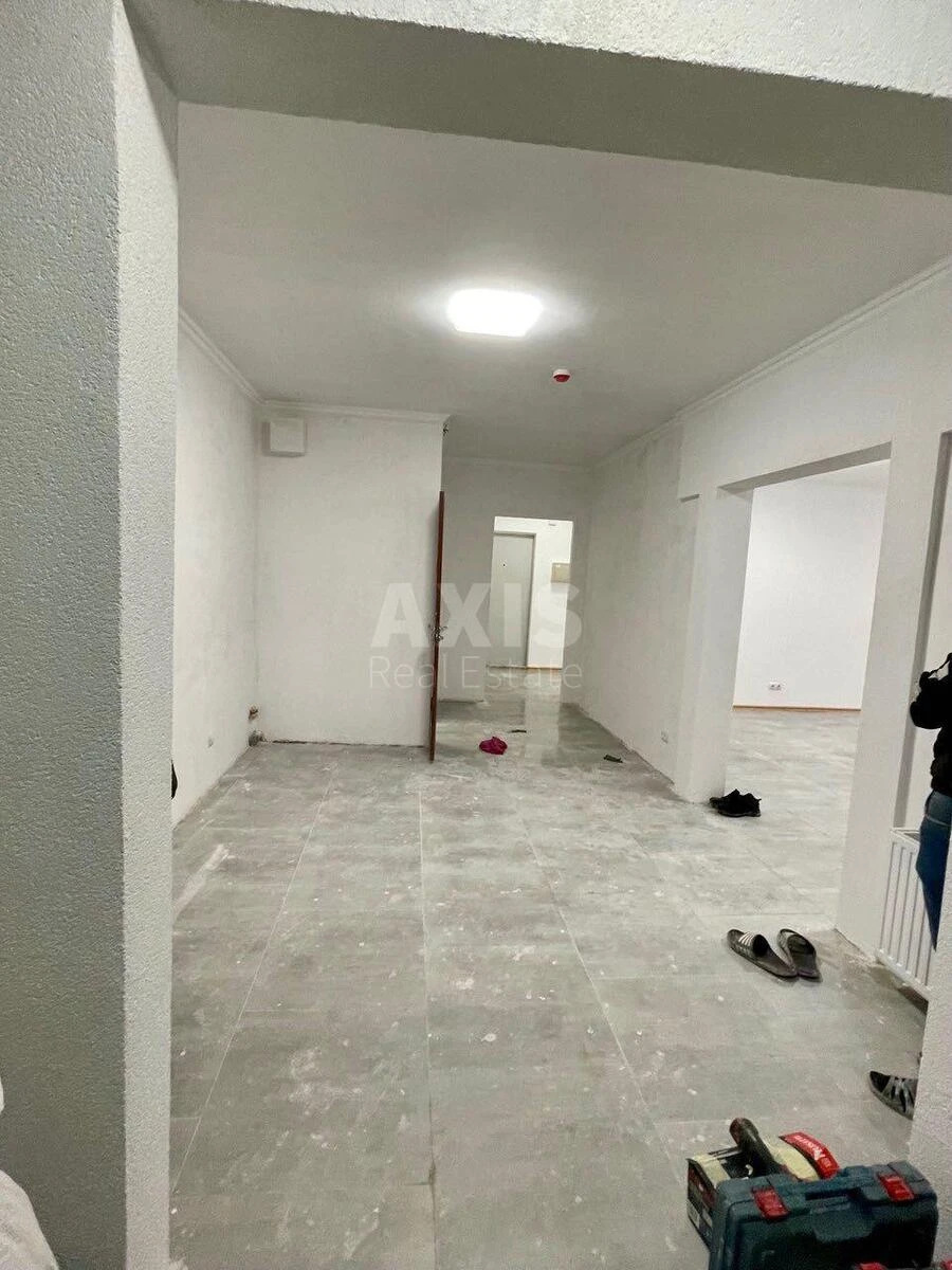 Trade object vul. Rusovoi' Sofii' 7Г, 64m2662172