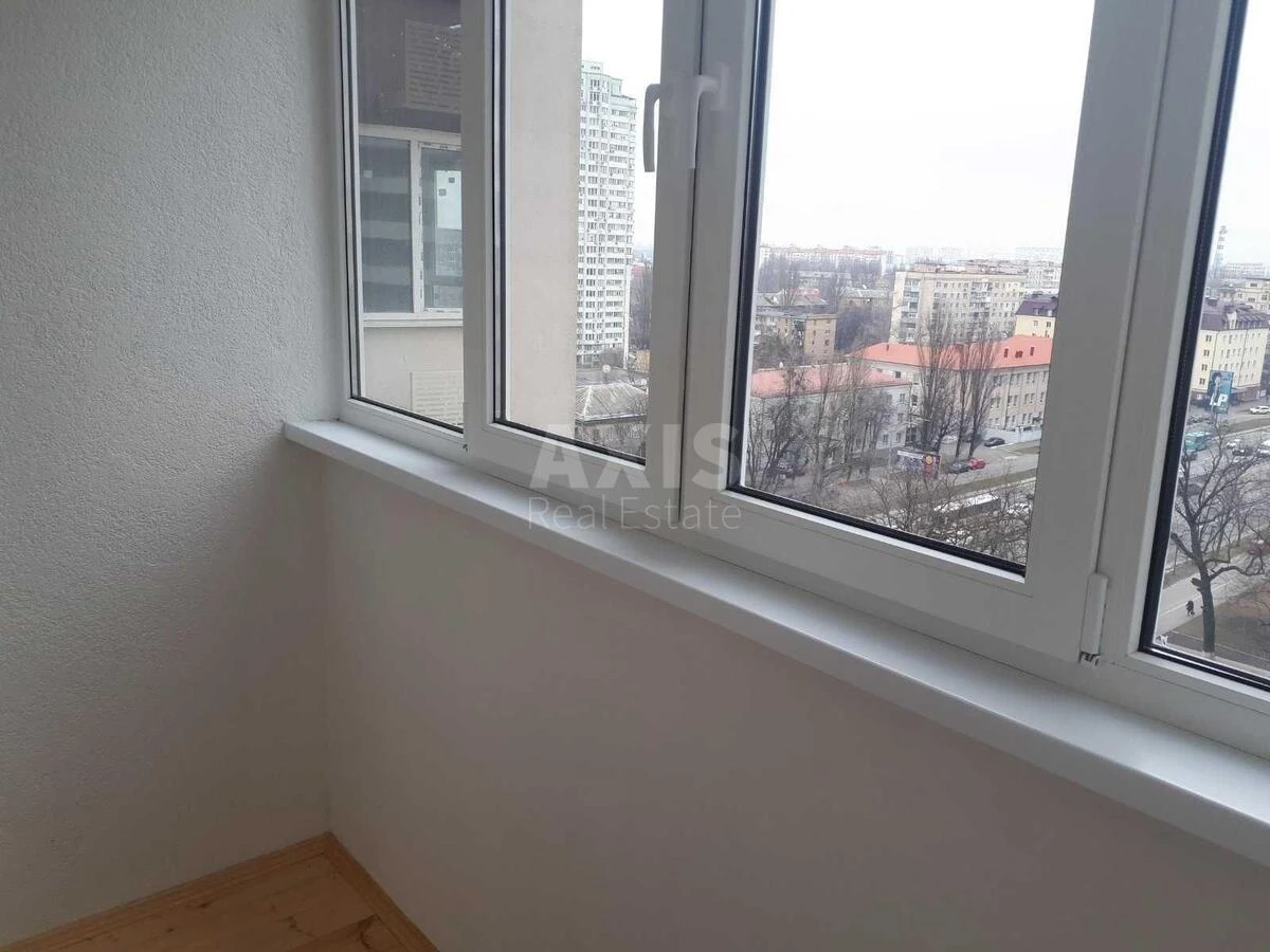 1k apartment vul. L'vivs'ka 15708458