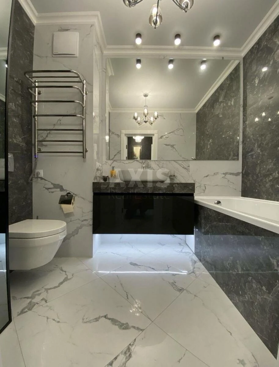 2k apartment nab. Dniprovs'ka 18645505