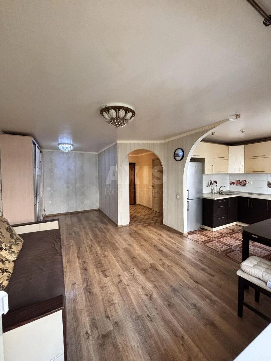 1k apartment vul. Vasylya Tyutyunnyka 56/2641481