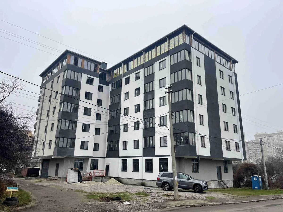 1к квартира вул. Августина Волошина 32А