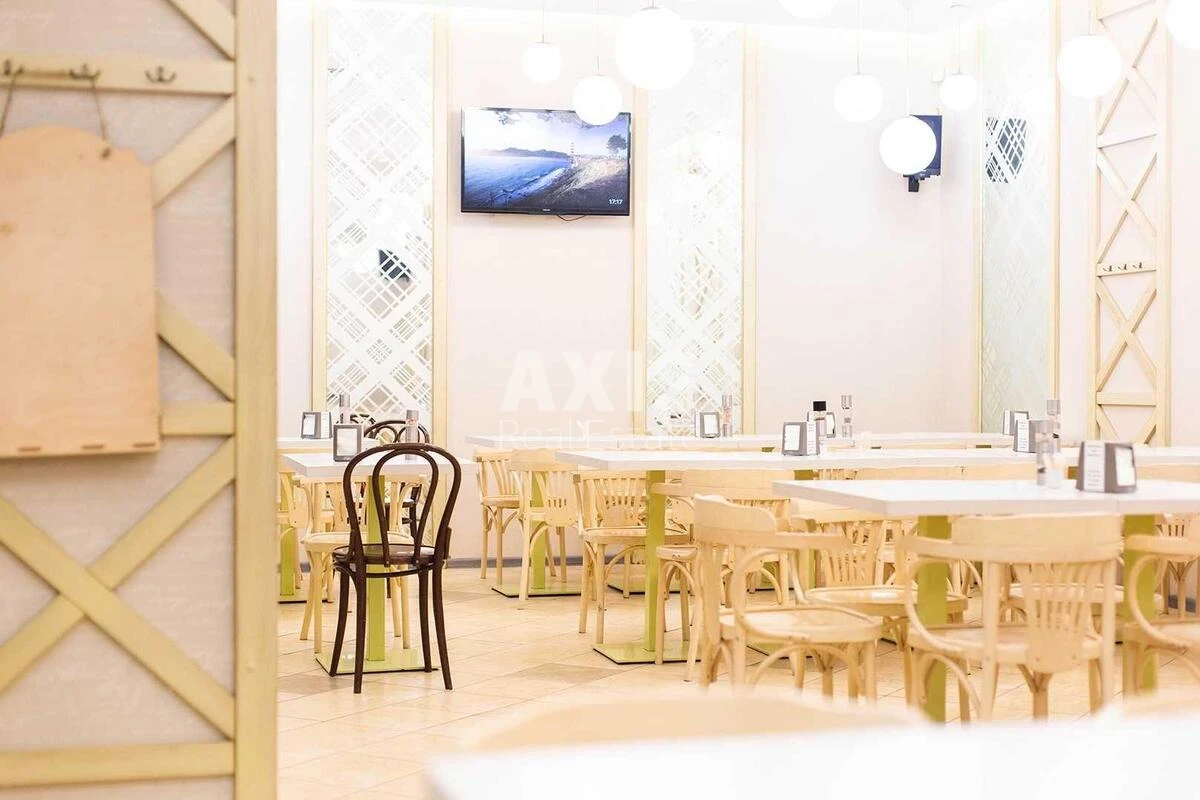 Office vul. Pymonenka Mykoly 13, 344m25446510