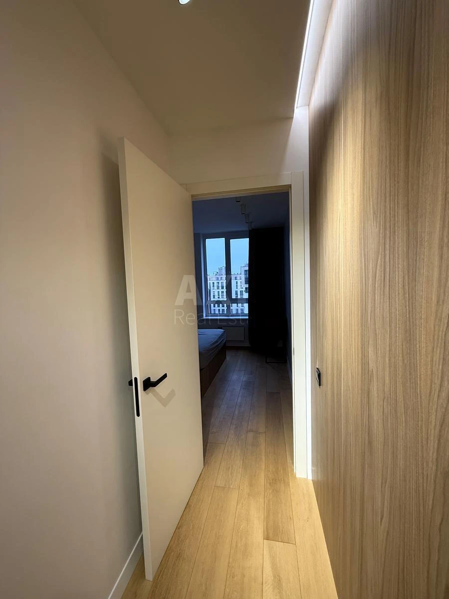 2k apartment vul. Saljutna 2Б663924